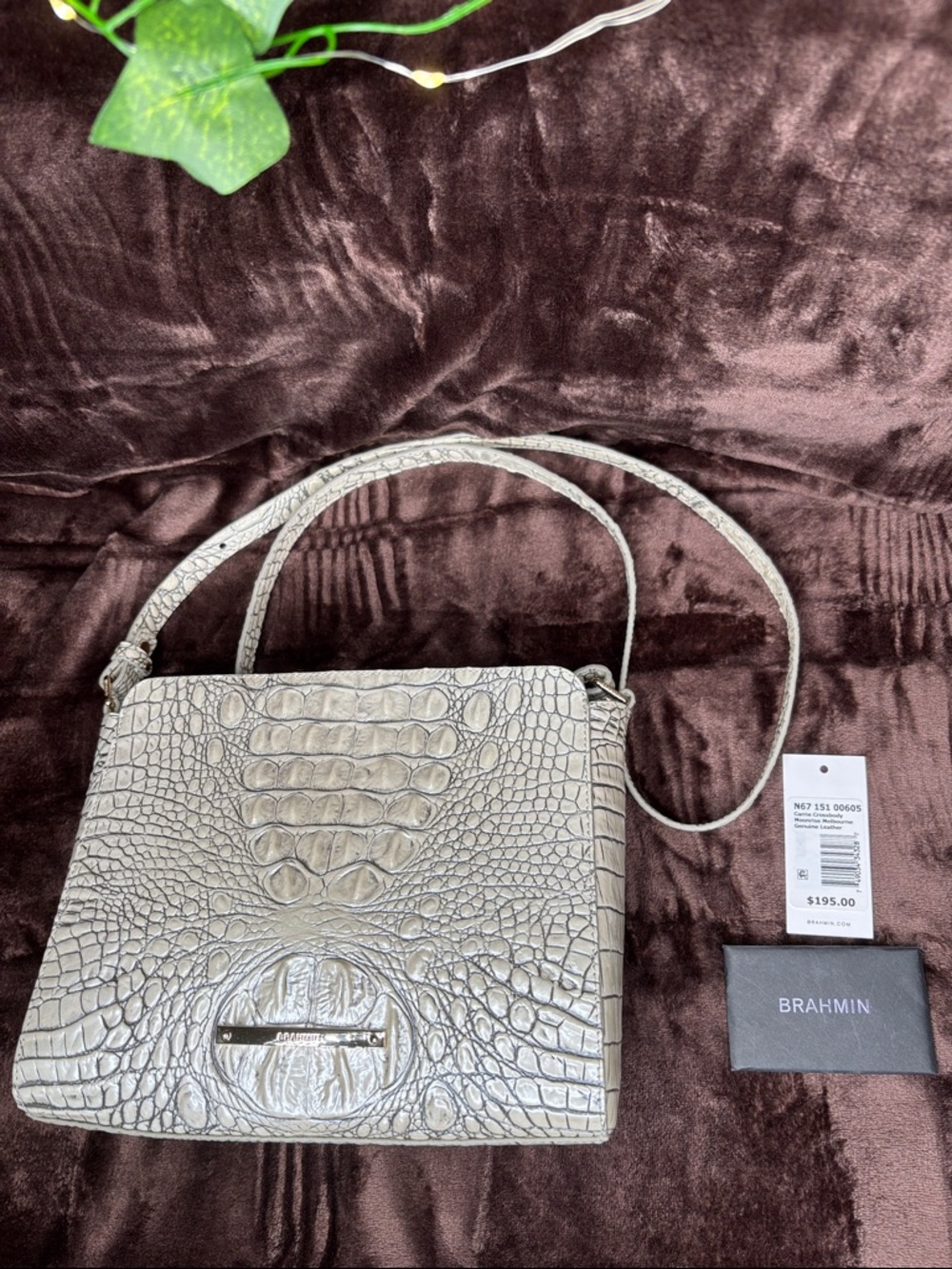 Brahmin Carrie Crossbody in Moonrise with Matching Credit Card Wallet - Picture 8 of 13